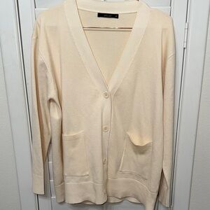 Dèluc Cream Button-Up Cardigan | Size Large | Soft Knit |